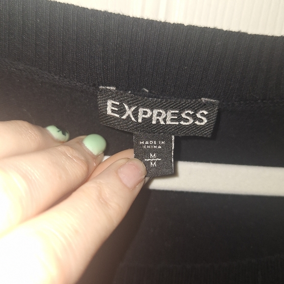 Express Sweater - Picture 6 of 6